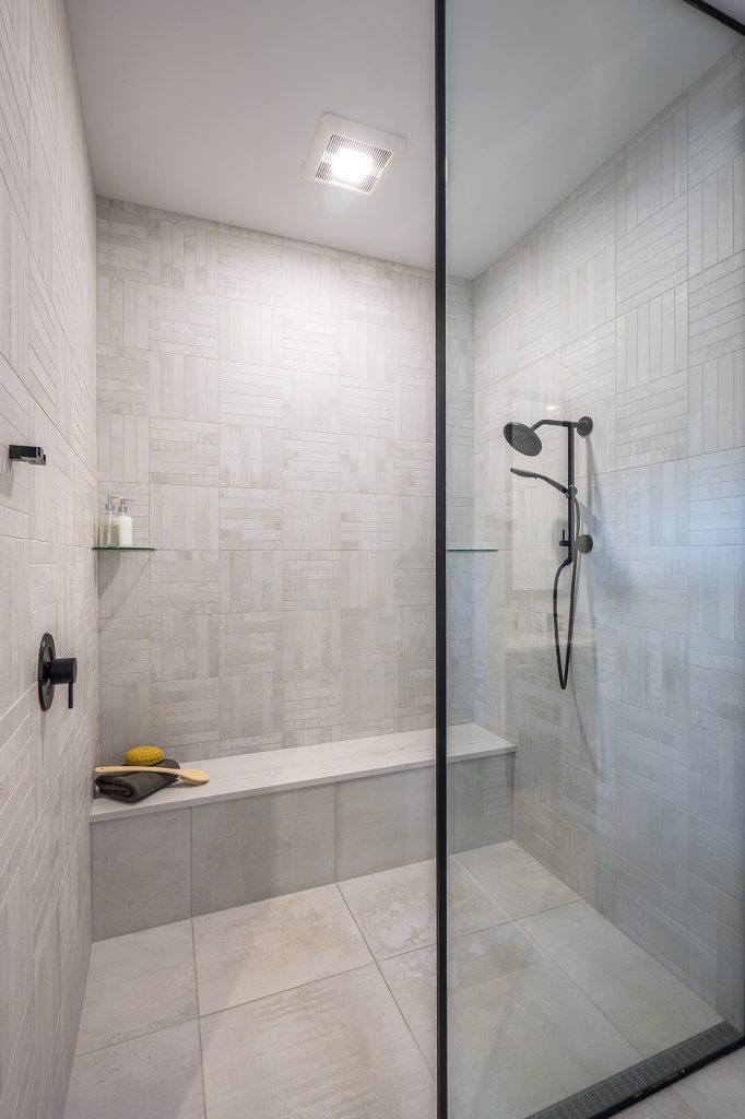 curbless shower with fixed glass panel
